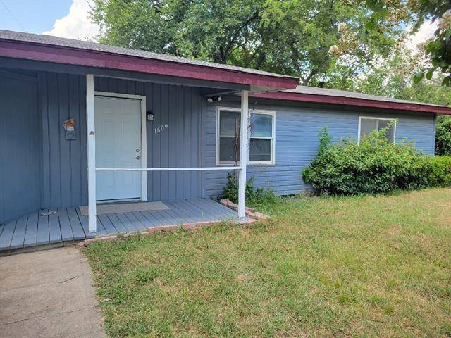 Arlington, TX 76010,1609 Sharon Street