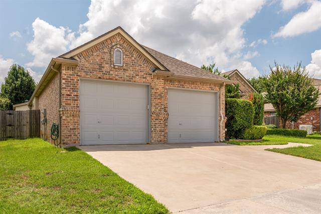 North Richland Hills, TX 76182,9116 Trail Wood Drive