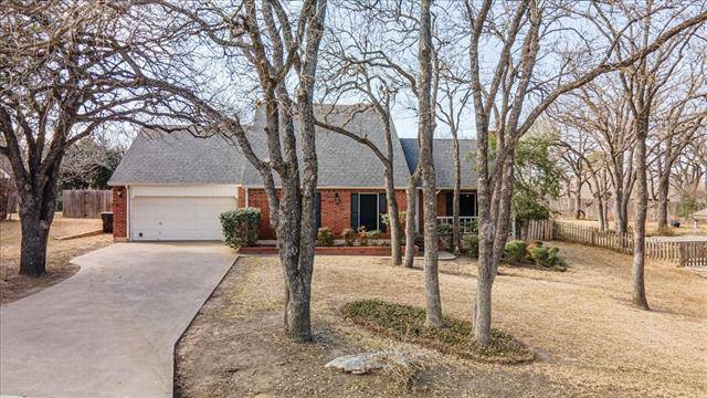 Granbury, TX 76049,3902 Bandera Drive