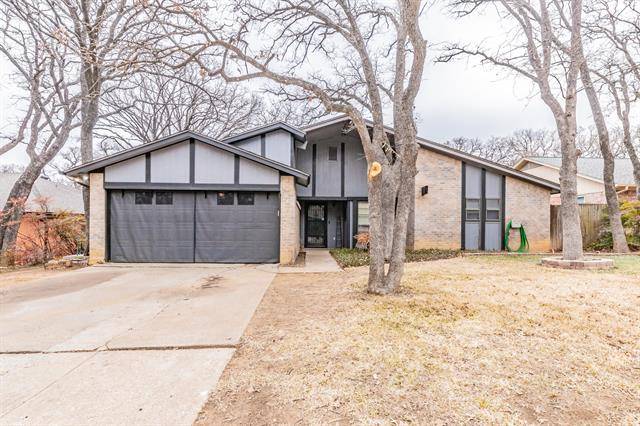 Arlington, TX 76015,2117 Bainwood Trail