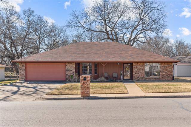 Weatherford, TX 76086,609 W Spring Street