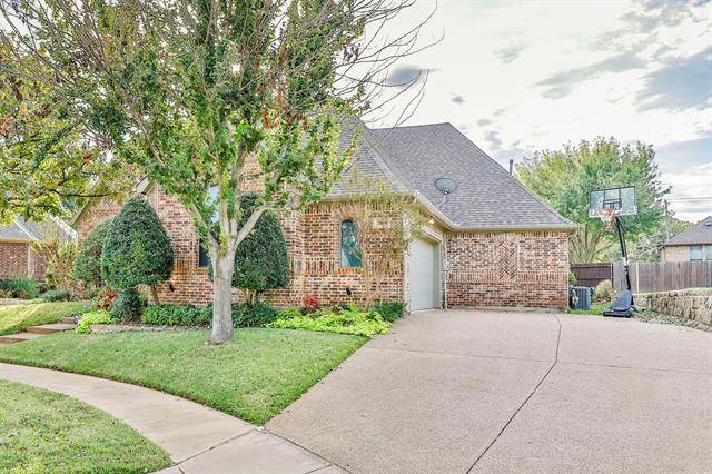 North Richland Hills, TX 76182,7800 Forest Hills Court