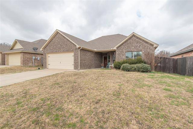 Aubrey, TX 76227,4002 Oakwood Circle