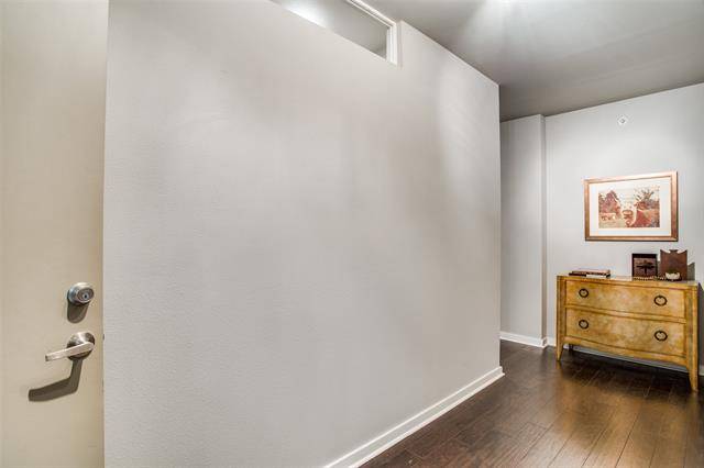 Dallas, TX 75219,4107 Bowser Avenue #306