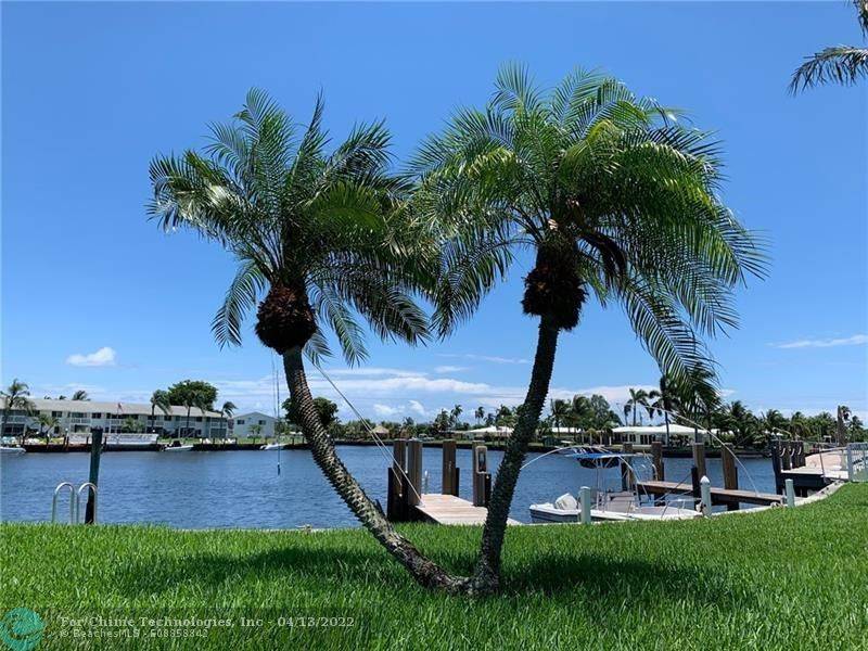 Pompano Beach, FL 33060,600 Pine Dr  #102