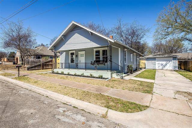 Cleburne, TX 76033,302 W Dabney Street