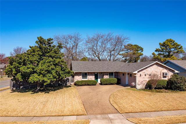 Garland, TX 75043,921 Greenbriar Drive