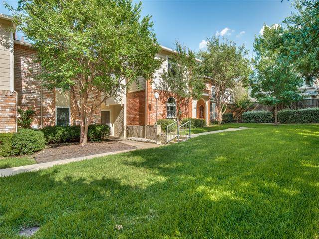 Grapevine, TX 76051,1995 Shorewood Drive