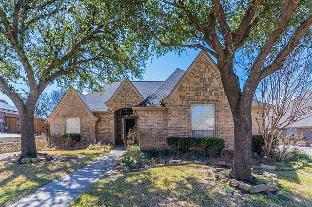 Bedford, TX 76021,920 Crestview Drive