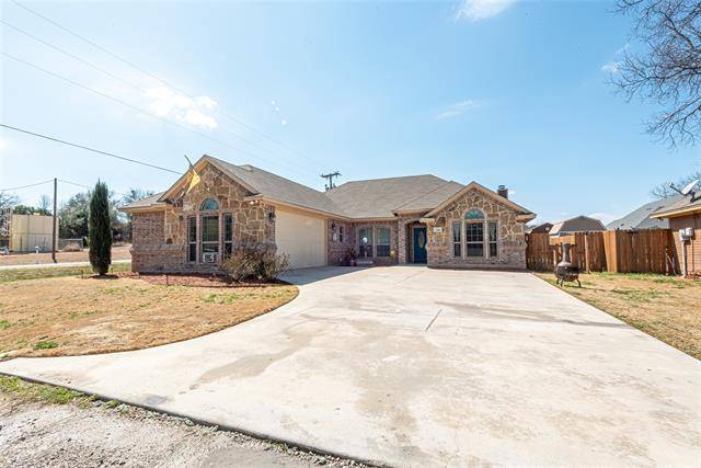 Weatherford, TX 76087,140 Sunflower Drive