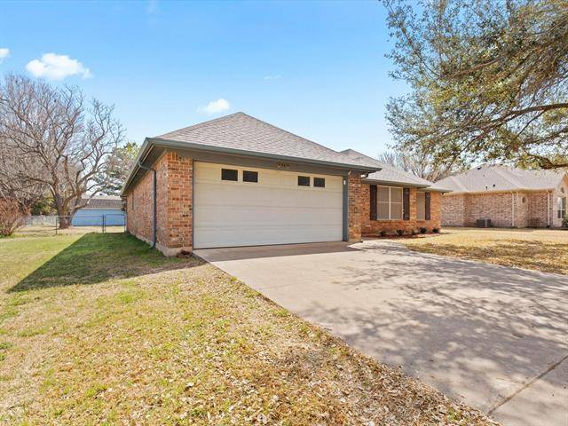 Granbury, TX 76049,905 Janis Street