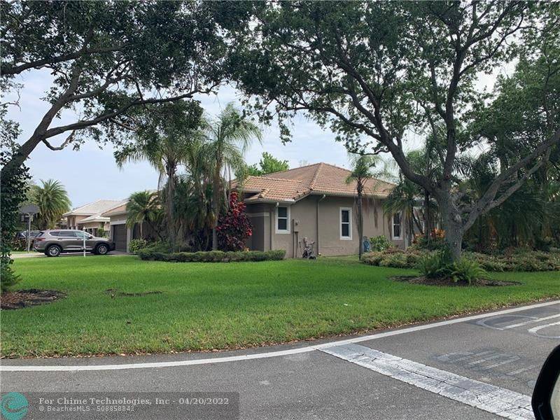 Davie, FL 33331,6486 Saranac Cir