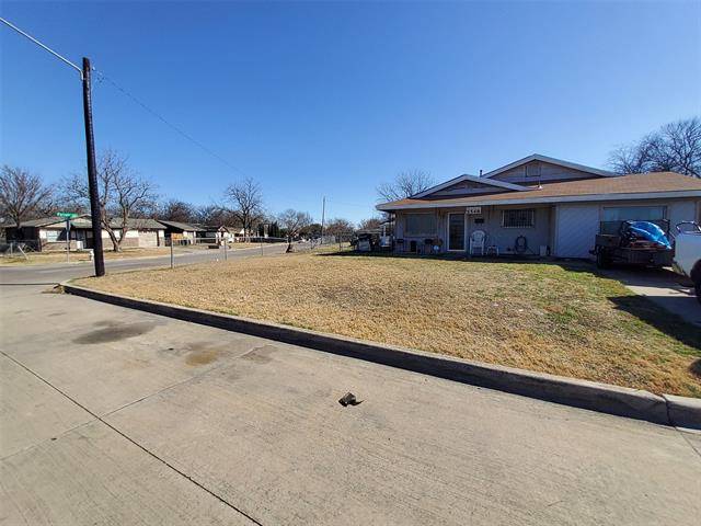 Fort Worth, TX 76119,5548 Fitzhugh Avenue