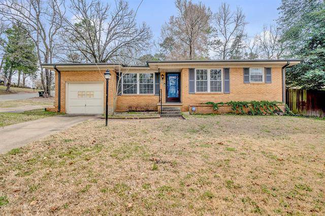 Tyler, TX 75701,2425 Alta Mira Drive