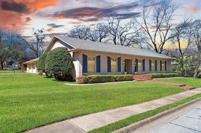 Weatherford, TX 76086,510 S Waco Street