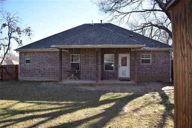 Whitesboro, TX 76273,207 2nd Street