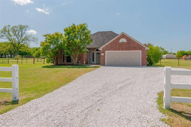 Haslet, TX 76052,322 County Road 4841