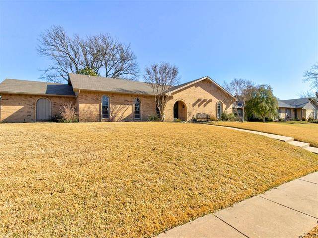 Dallas, TX 75248,6733 Hunters Ridge Drive