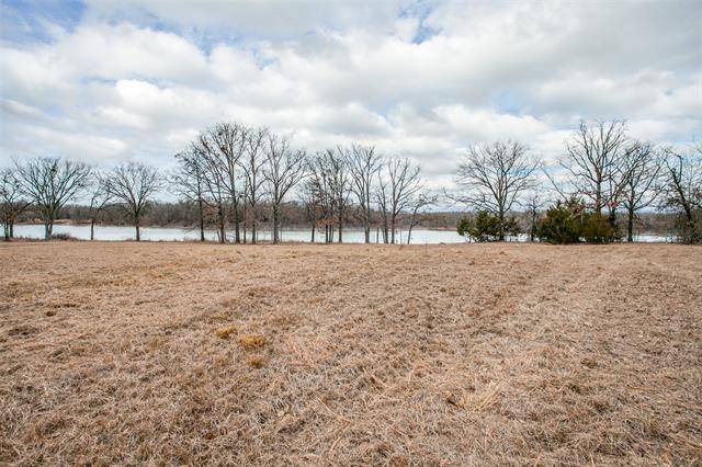 West Tawakoni, TX 75474,916 S Crestway Drive