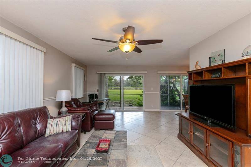 Margate, FL 33063,4820 S Hemingway Cir  #4820