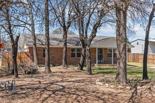 Azle, TX 76020,417 Maplewood Street