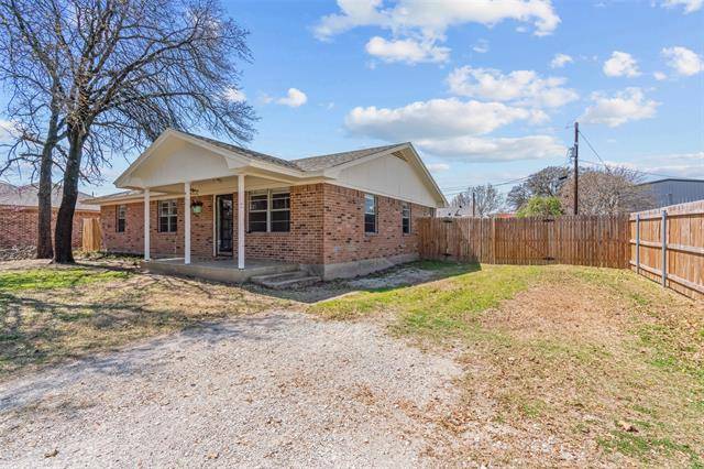 Azle, TX 76020,417 Maplewood Street