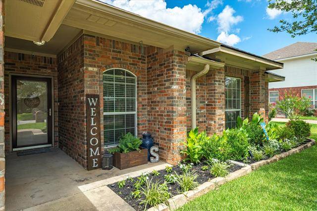 Whitehouse, TX 75791,408 Amanda Court