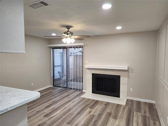 Arlington, TX 76011,2109 Horizon Trail #4012