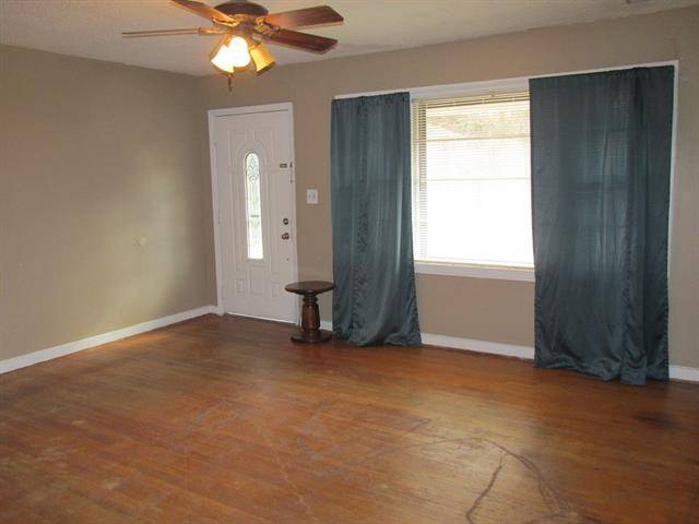 Weatherford, TX 76086,1226 W Ball Street