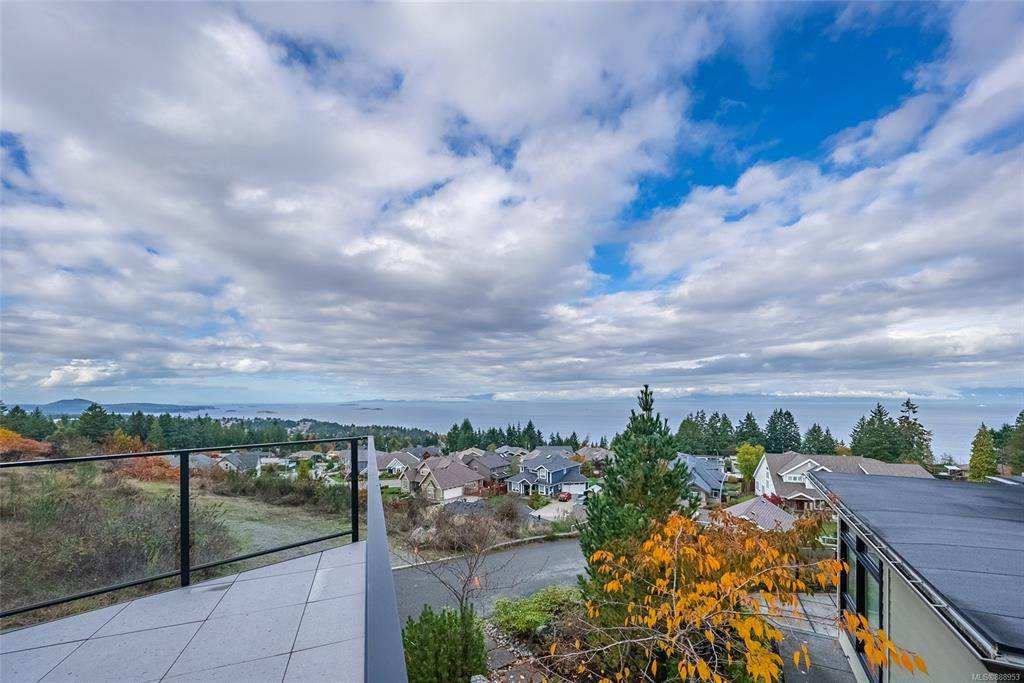 Nanaimo, BC V9T 5R6,5345 Smokey Cres