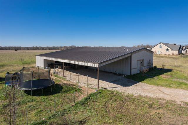 Campbell, TX 75422,1695 County Road 4208