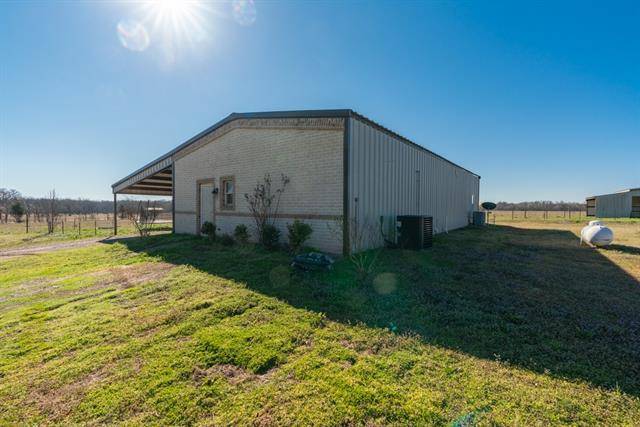 Campbell, TX 75422,1695 County Road 4208