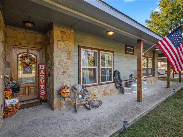 Glen Rose, TX 76043,1338 County Road 1016