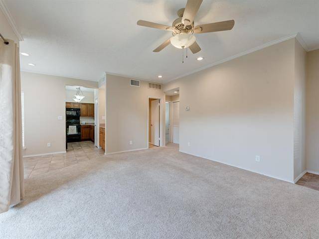 Arlington, TX 76006,2740 Silver Creek Drive #120