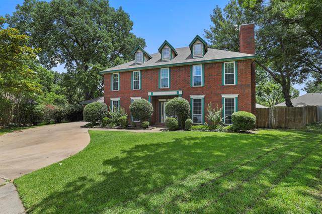 Grapevine, TX 76051,2719 Devonshire Court