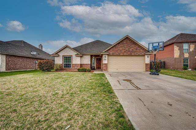 Cleburne, TX 76033,1720 Lakeway Drive