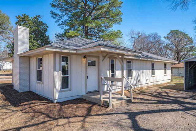 Grand Saline, TX 75140,1414 N Spring Street