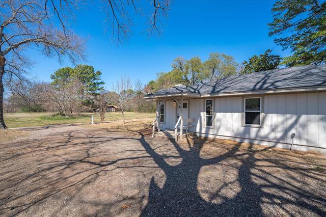 Grand Saline, TX 75140,1414 N Spring Street