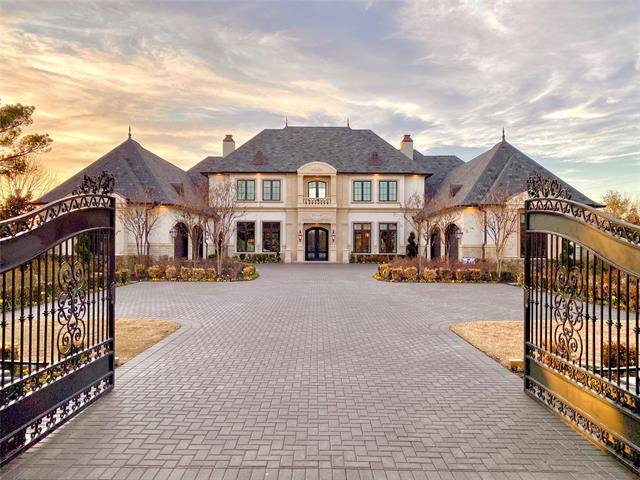 Southlake, TX 76092,2704 N Quail Run Court