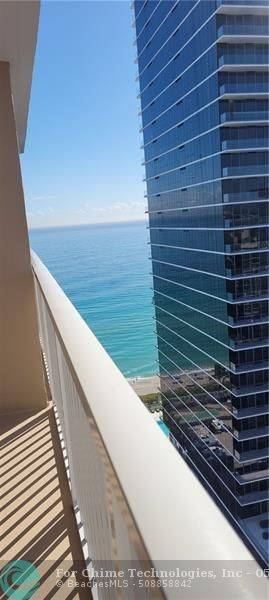 Hallandale Beach, FL 33009,1980 S Ocean Dr  #21J