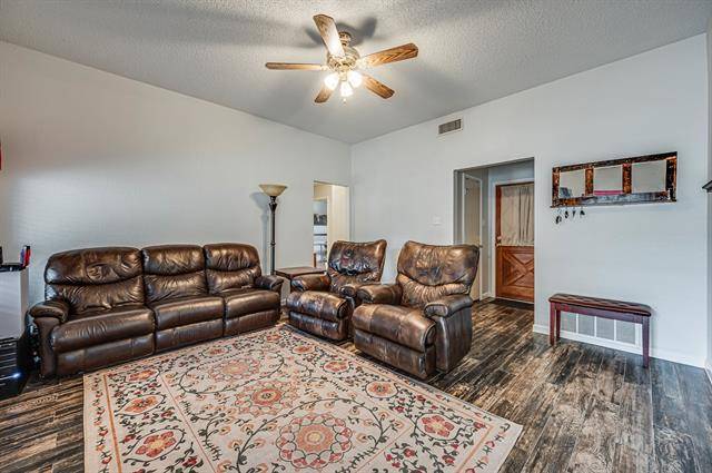 Midlothian, TX 76065,9 Saint Charles Place