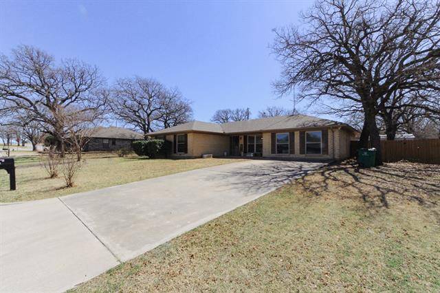 Jacksboro, TX 76458,115 Hillcrest Street