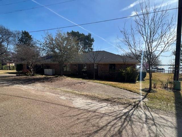 Kemp, TX 75143,18369 Shore Drive