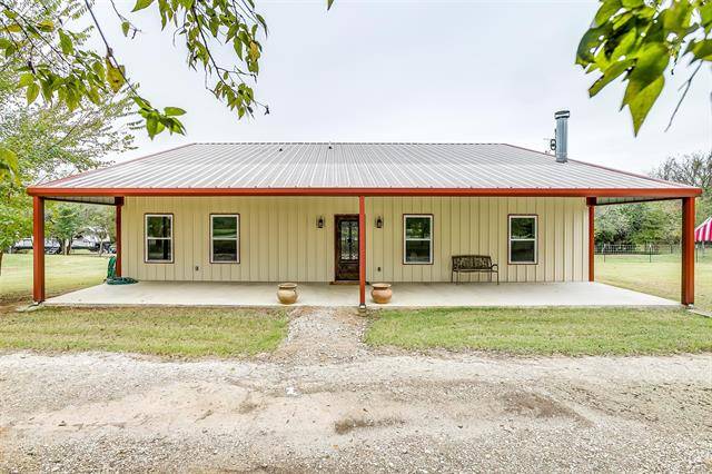 Grandview, TX 76050,9834 County Road 305