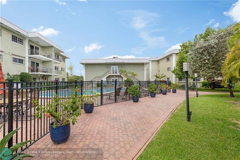 Wilton Manors, FL 33334,3002 NE 5th Ter  #313B