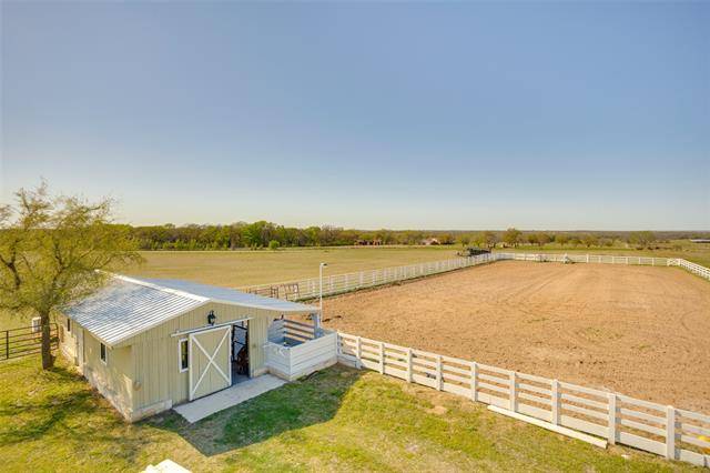 Lipan, TX 76462,9538 Henderson Road