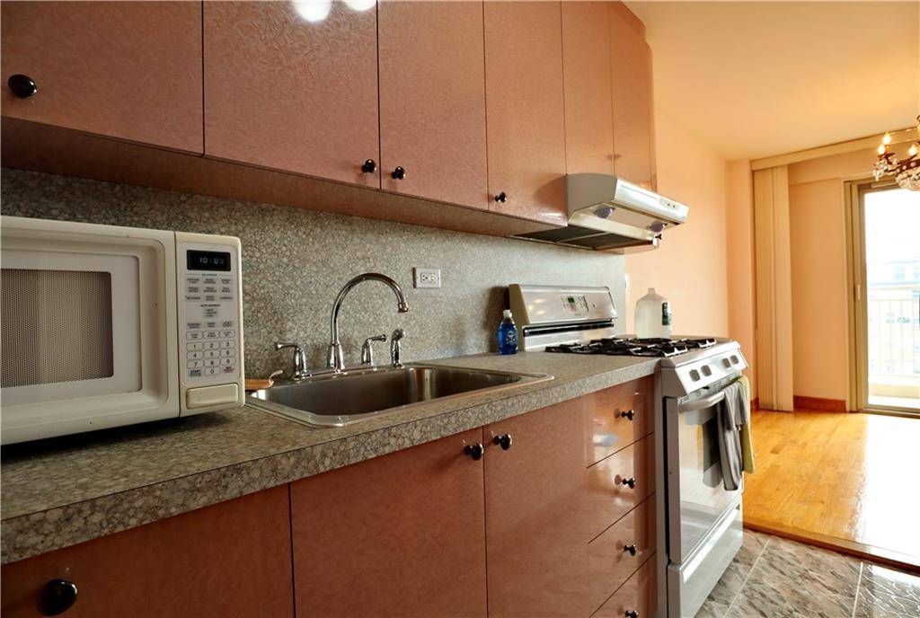 464 Neptune AVE #23D, Brooklyn, NY 11224