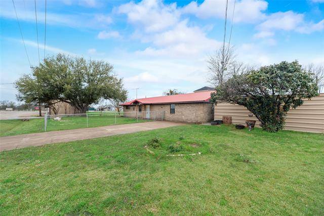 Mabank, TX 75147,102 S 4th Street