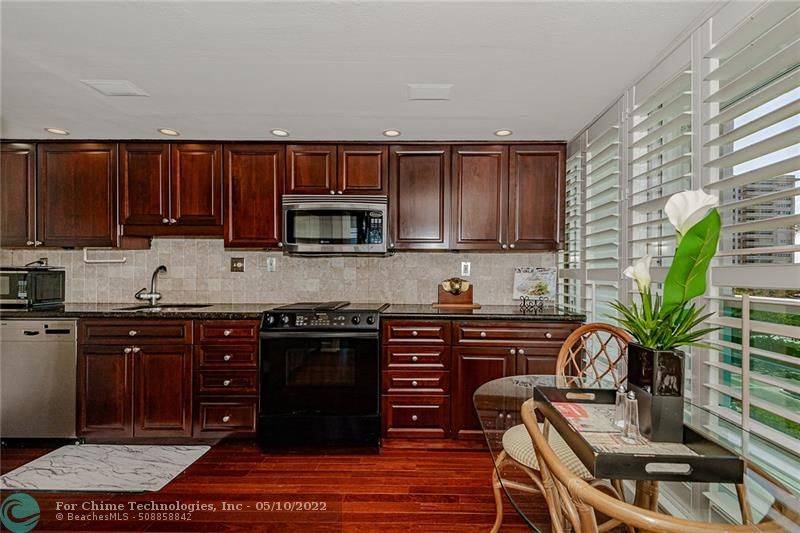 Fort Lauderdale, FL 33316,2100 S Ocean Ln  #201