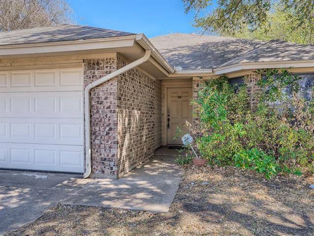 Burleson, TX 76028,1204 Windy Meadows Drive